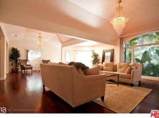 486 Arnaz Dr, Los Angeles, CA 90048