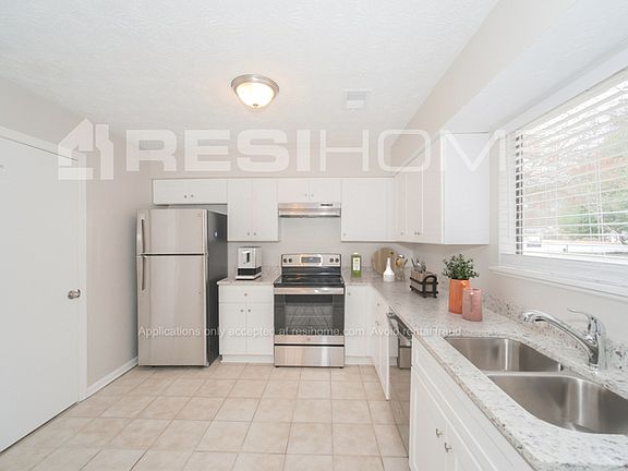 2nd image of 9085 Woodgreen Way