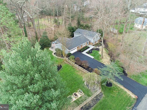2nd image of 12113 Westwood Hills Dr