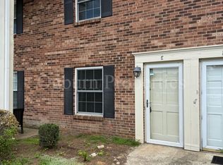2350 E Bay Meadows Ct, Winston Salem, NC 27103