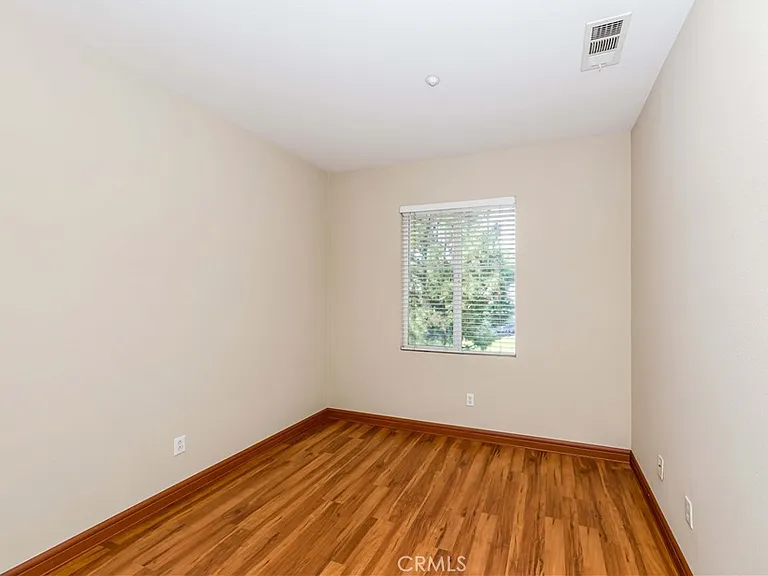 1314 Sheller Dr — Photo 32