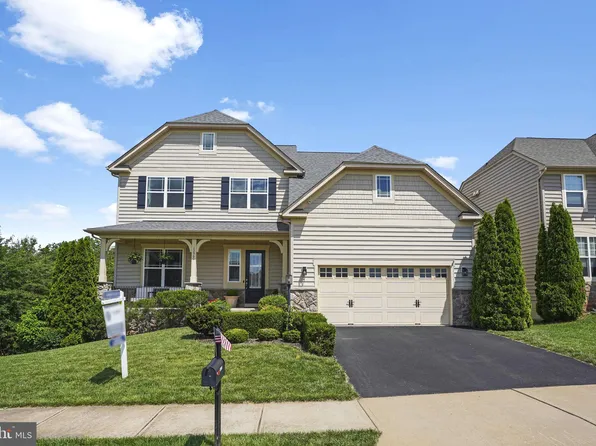 13960 Barrymore Ct, Gainesville, VA 20155