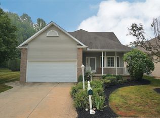 4220 Azalea Cir, Erie, PA 16506
