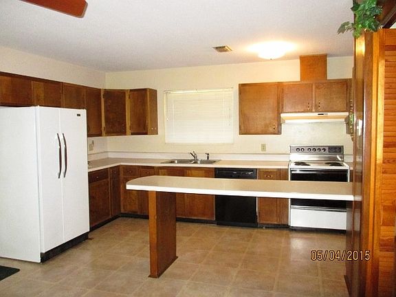 5th image of 3137 Tipperary Dr