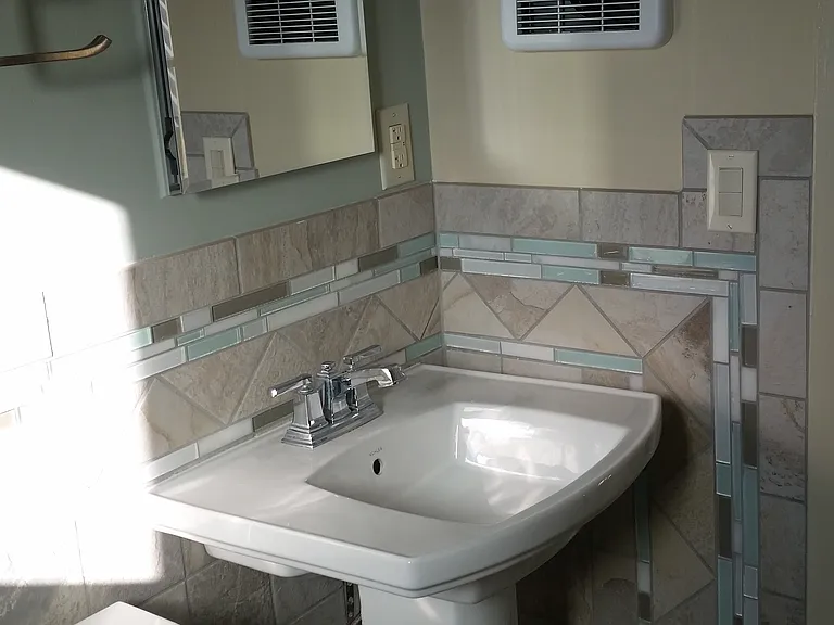 1549 Idaho Ave #3 — Photo 9