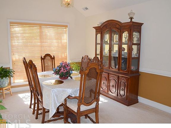 5th image of 145 Acadian Dr