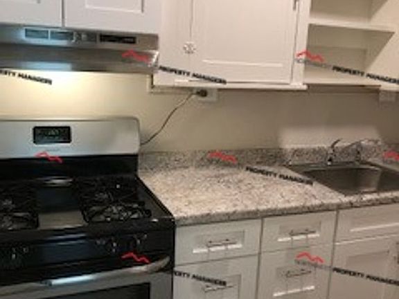 2nd image of 509 N Rock St #105