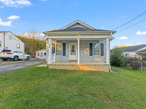 904 McArthur St, Johnson City, TN 37601