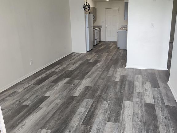 4th image of 11016 E University Dr APT 1