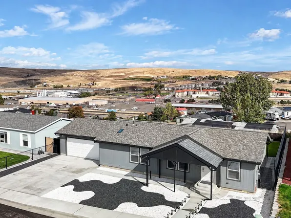 3033 SW Terrace Dr, Pendleton, OR 97801