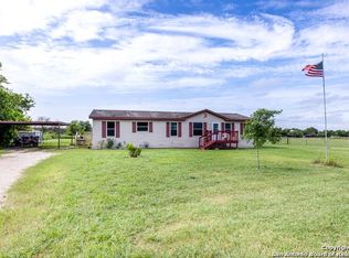 123 Seidel St, Marion, TX 78124