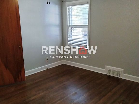 3rd image of 3276 N Waynoka Cir