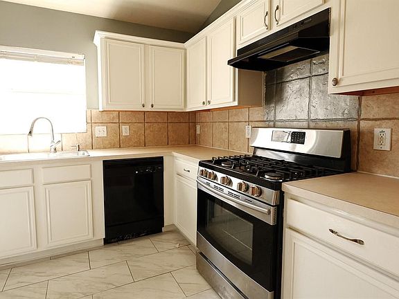 4th image of 20219 Evening Primrose Ln