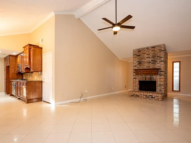 22811 Elkana Deane Ln — Photo 12