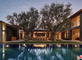 942 N Alpine Dr, Beverly Hills, CA 90210