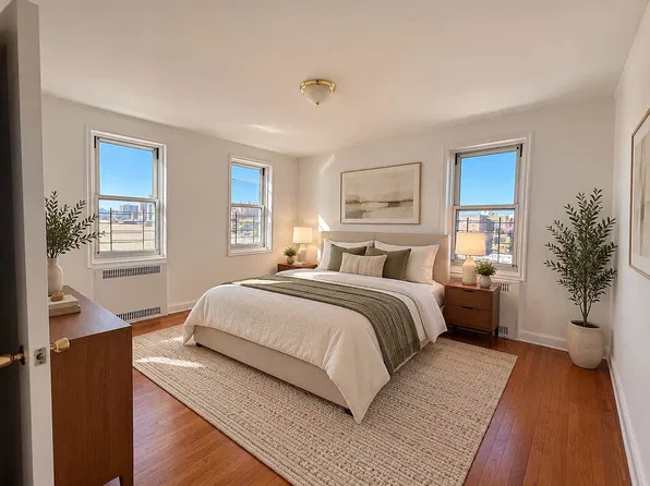 286 Corbin Pl #5W, Brooklyn, NY 11235
