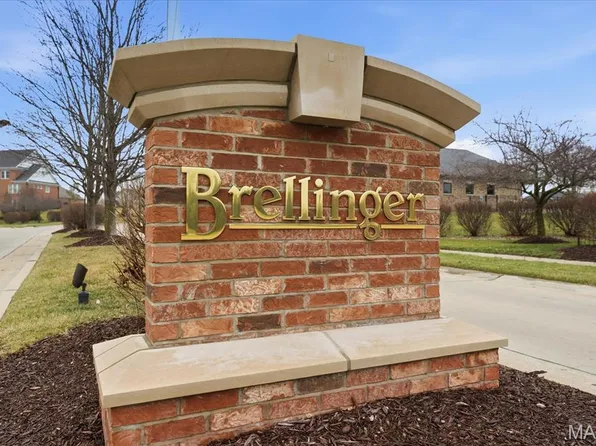 1550 Rueck Rd, Columbia, IL 62236