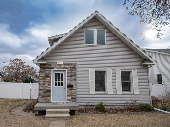 561 E Sanborn St, Winona, MN 55987