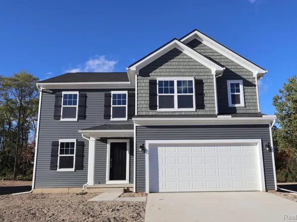 4171 Cedar Ln, Grand Blanc, MI 48439