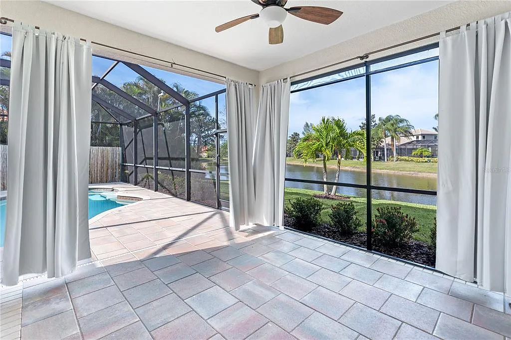 4 bed, 3.0 bath, 3289 sqft, $6,000 — Photo 3