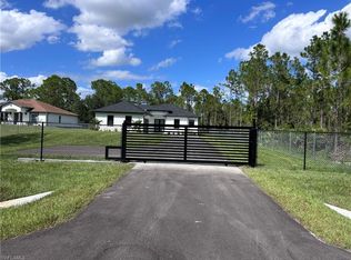4025 31st Ave NE, Naples, FL 34120