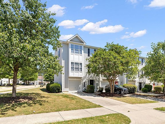 4th image of 5101 Neuse Commons Ln