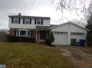 108 Old Colony Ln, Marlton, NJ 08053