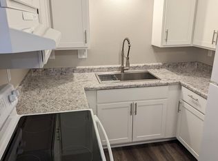 307 W Main St #9, Montfort, WI 53569