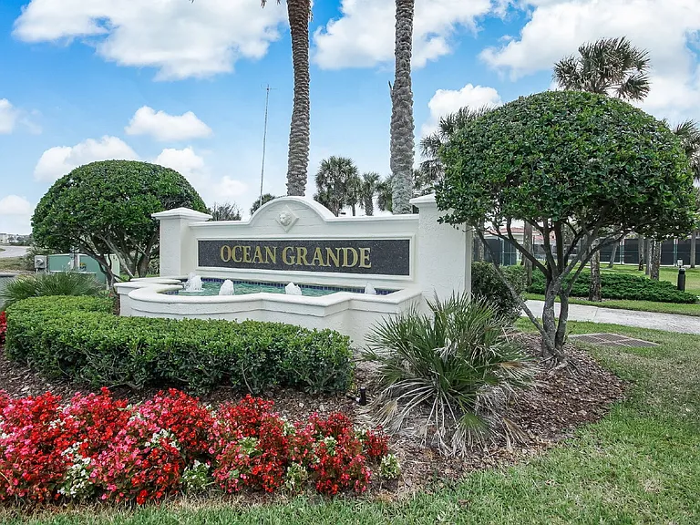 425 N Ocean Grande Dr #102 — Photo 55