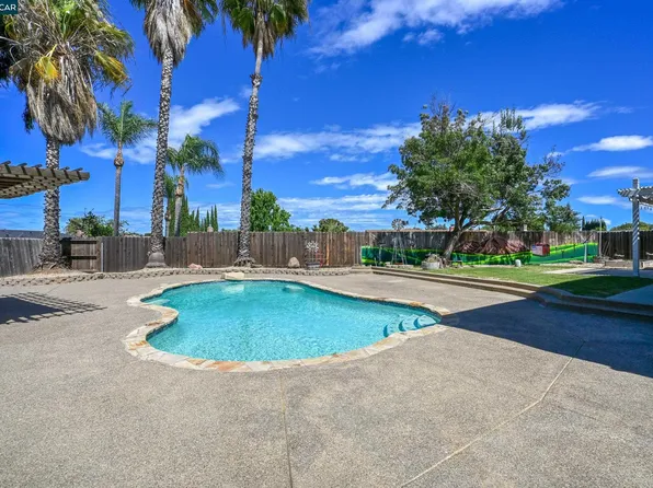 454 Bristol Ct, Oakley, CA 94561