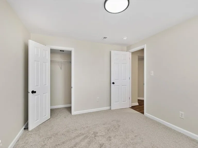 5625 Gateway Dr — Photo 10