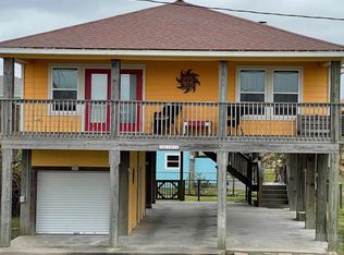 2116 Lilly Ln, Crystal Beach, TX 77650