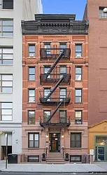 26 Vandam Street in Hudson Square
