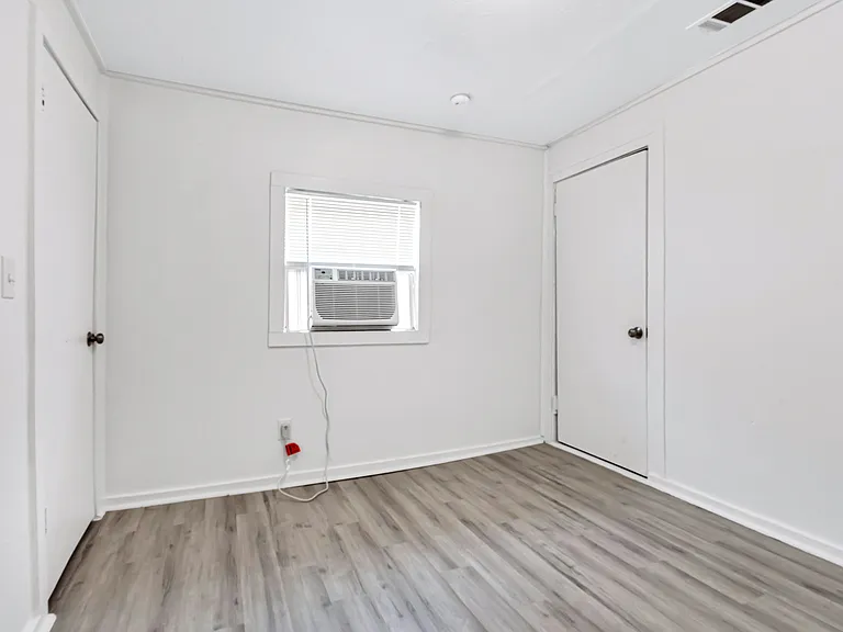 415 S Colorado St #B — Photo 9