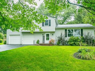 1614 Plank Rd, Penfield, NY 14526