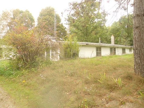 3rd image of 2225 O Dr S