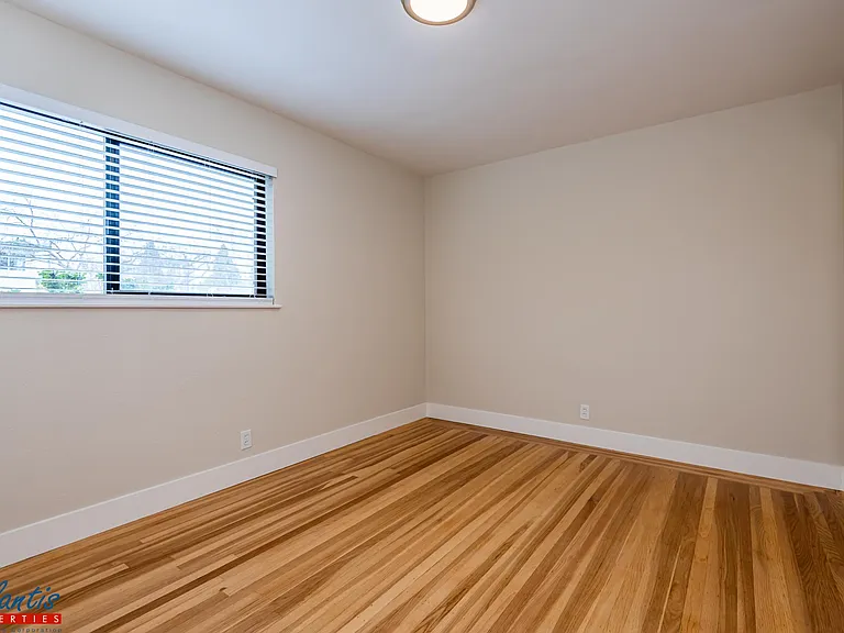 1280 Brookfield Ave #7 — Photo 4