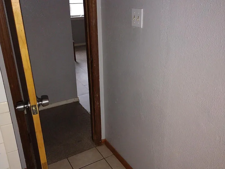 4203 SW Summit Ave — Photo 4