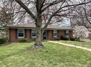 508 Rosewood Dr, Belleville, IL 62223