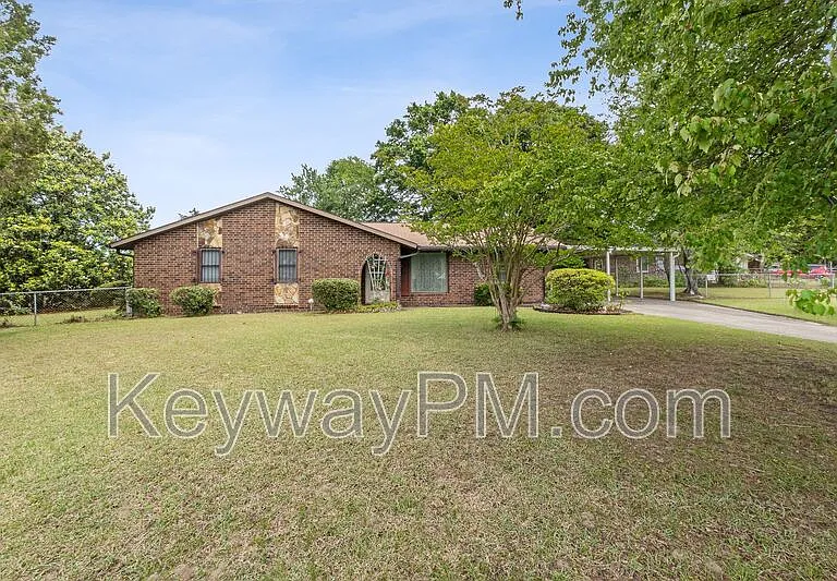 4537 Shawnee Rd — Photo 1