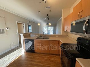 8290 Gate Pkwy #187, Jacksonville, FL 32216