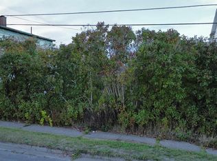 Swan St, Sydney, NS B1N 2L8