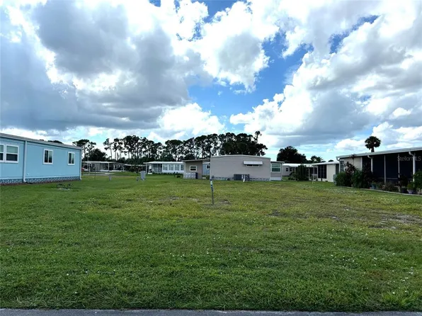 420 Madonna #23, North Pt, FL 34287