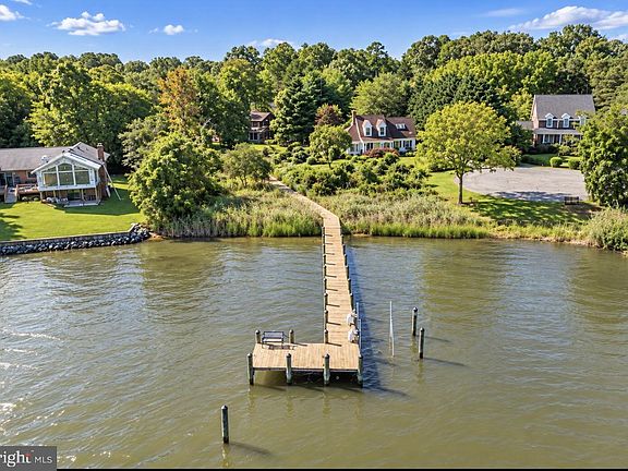 3rd image of 11770 Over Creek Ct