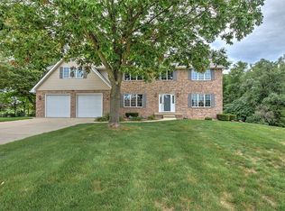 1186 Wedgewood Ct, Decatur, IL 62526