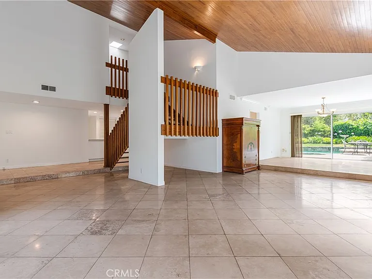 2396 Venus Dr — Photo 5