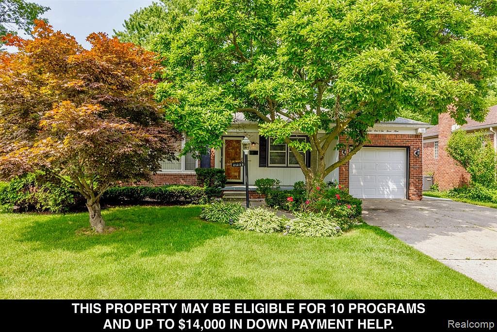 21239 Huntington Ave, Harper Woods, MI 48225 MLS 20230051280 Zillow