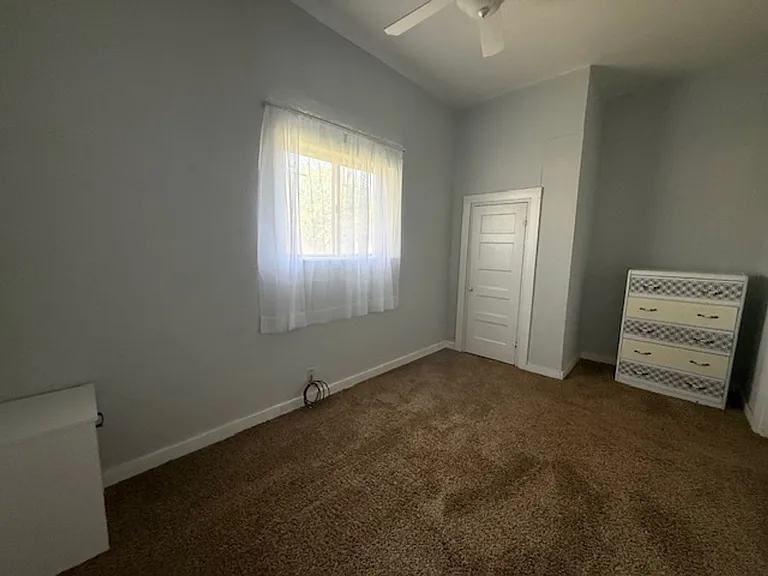 525 Arch St — Photo 11