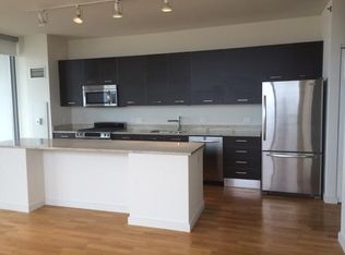 400 W Huron St UNIT 501, Chicago, IL 60654