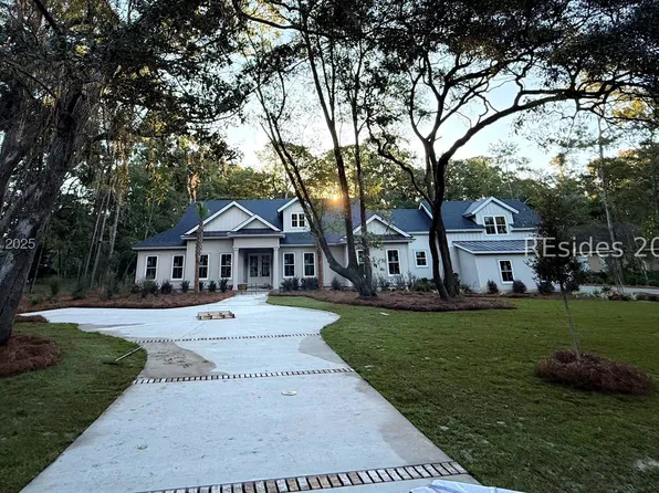 3 Pond Dr, Hilton Head Island, SC 29926